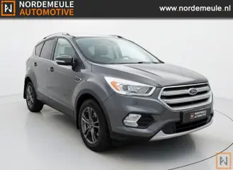 FORD KUGA 2.0 TDCI ST LINE. TREKHAAK, CRUISE, PANO