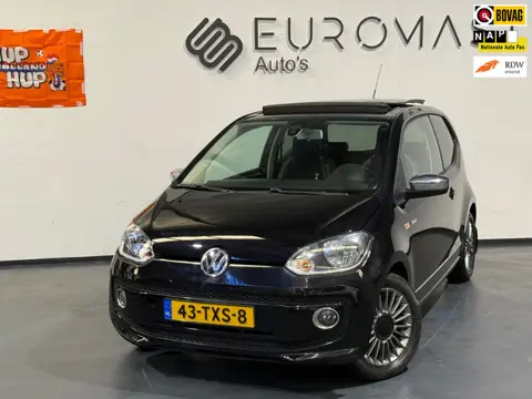 Volkswagen Up! 1.0 high up! BlueMotion Schuifdak Airco Cruise Pdc Nieuwe Apk