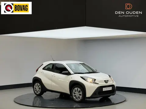Toyota Aygo X 1.0 VVT-i MT Play Carplay | Cam achter | Cruise | NL auto