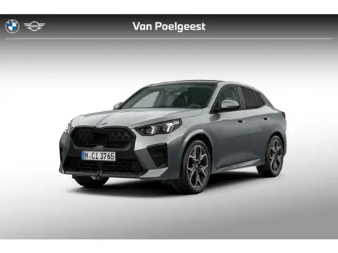 BMW X2 sDrive20i | M Sportpakket Pro | Innovation Pack | Comfort Pack | Trekhaak