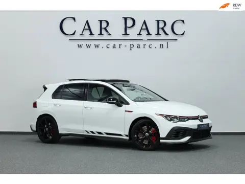 Volkswagen Golf 2.0 TSI GTI Clubsport 301+PK LED+IQ/PANO/HALF LEER+ALCANTARA+S.VERWARMING/19"/CAM/LI