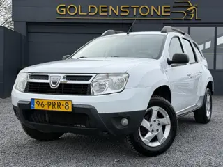 Dacia Duster 1.6 Lauréate 2wd 2e Eigenaar,Airco,Bluetooth,Elek ramen voor,Trekhaak,N.A.P,Nieuwe Apk 