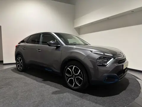 Citroën Ë-C4 Shine 50 kWh | Cruise Control Adaptief | Keyless | Leder interieur | Soh (batterijcheck