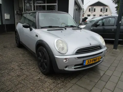 MINI Mini 1.6 One (bj 2005)