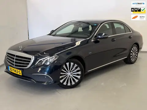 Mercedes-Benz E-klasse 350 e / NL-auto / Sfeerverlichting / Camera