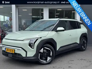 Kia EV3 Plus 81.4 kWh Dodehoeksensor | Stoel/stuurverwarming | Parkeersensor voor en achter | Achter