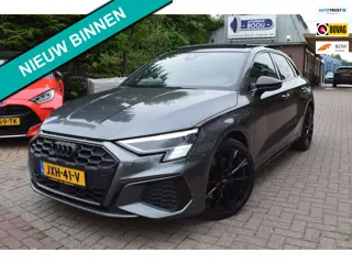 Audi A3 Sportback 45 TFSI e S-LINE/245PK Competition/AUTOMAAT/PANODAK/ADAP-CRUISE/CARPLAY/HEAD-UP/CA