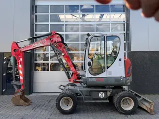 Neuson 6503WD (bj 2007)
