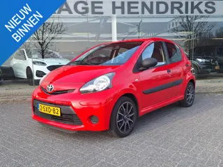 Toyota Aygo 1.0 VVT-i Now | Airco | LM velgen | NAP lage kilometers |