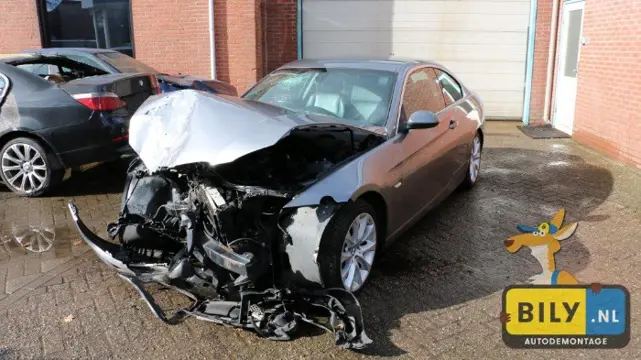 In onderdelen BMW E92 335d '07 BILY bmw autodemontage
