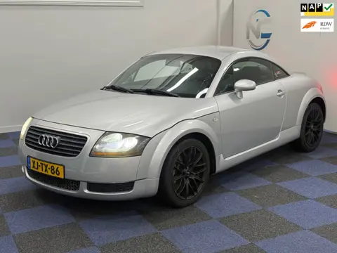 Audi TT 1.8 5V Turbo / NETTE AUTO / DEALER ONDERHOUDEN / RIJDT SCHAKELT GOED