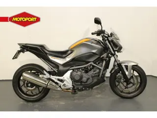 Honda NC700SA (bj 2012)
