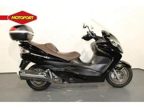 Suzuki Burgman 400 A (bj 2012)
