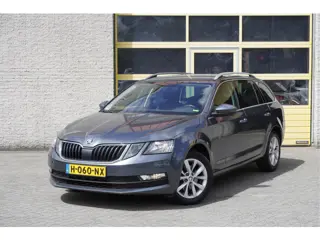 Škoda Octavia Combi 1.0 TSI Business Edition BJ2020 Lmv 16" | Led | Pdc | Elek. achterklep | App-Con