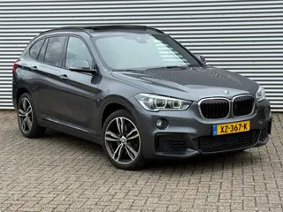 BMW X1 SDrive20i High Executive Edition / Panorama / M PAKKET / HeadUp / LEER / VOLLE AUTO