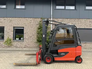 Linde E30HL-01 3 ton Triplex Freelift Positioner Elektra Heftruck accu 2023