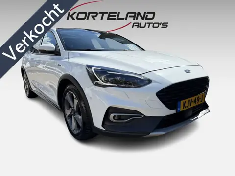 Ford Focus 1.5 EcoBoost Active Business NAVI PANO ACC LED KEYLESS CARPLAY HEADUP DISPLAY.