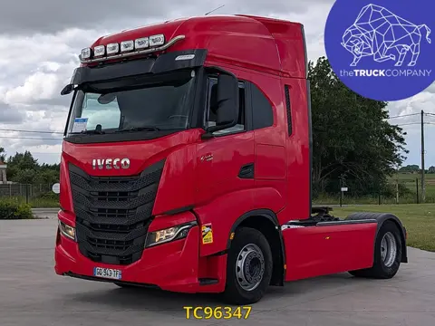 Iveco S-Way 490 (bj 2023, automaat)