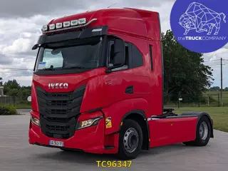 Iveco S-Way 490 (bj 2023, automaat)