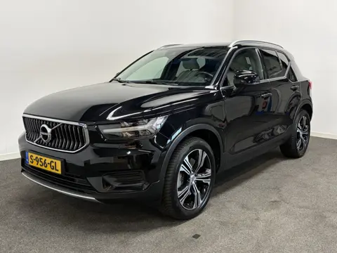 Volvo XC40 1.5 HYBR T4 Recharge Inscription Trekhaak 1800kg/ Camera/ Adapt.Cruise/ DAB