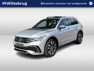 Volkswagen Tiguan 1.4 TSI DSG eHybrid 245pk R-Line Business / Panorama dak / IQ-Led / Zwenkbare trek