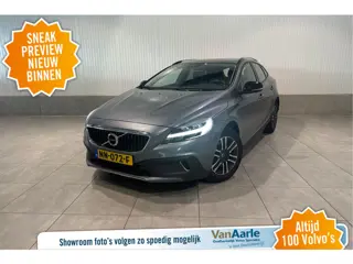 Volvo V40 Cross Country T4 Aut. Momentum Trekhaak Parkassist Stoelverwarming 190pk