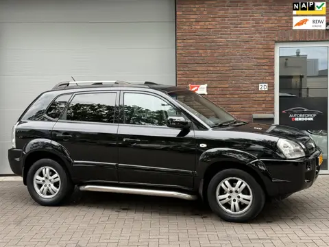 Hyundai Tucson 2.0i Style Executive|AIRCO|NIEUWE APK|LEUKE AUTO