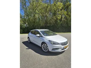 Opel Astra 1.4T 150PK Edition Schuifdak NL-auto