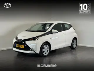 Toyota Aygo 1.0 VVT-i x-play | Airco | Camera | Spiegels elektrisch verstelbaar |