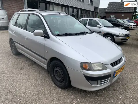 Mitsubishi Space Star 1.6 Invite Silver 2005 € 650.- APK TOT 16-10-2026 ZO MEE