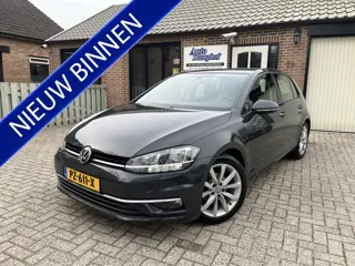 Volkswagen Golf 1.0 TSI Comfortline Business 17"Apple Carplay