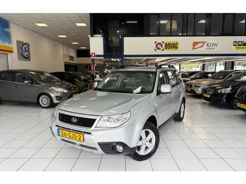 Subaru Forester 2.0 Luxury Airco Automaat (bj 2008)