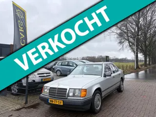 Mercedes-Benz 200-500 (W124) 230 E AUTOMAAT,OLDTIMER,CENTRALE DEURVERGRENDELING,STUURBEKRACHTIGING,