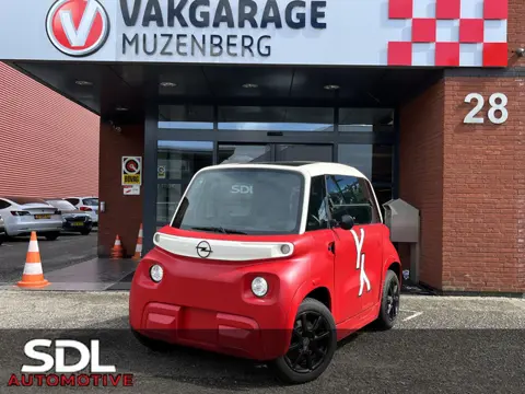 Opel Brommobiel Rocks-E // PANO DAK // RIJBEWIJS AM // VANAF 16 JAAR // 14'' LICHT METALEN VELGEN //