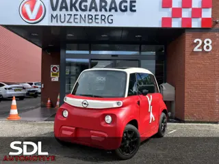 Opel Brommobiel Rocks-E // PANO DAK // RIJBEWIJS AM // VANAF 16 JAAR // 14'' LICHT METALEN VELGEN //