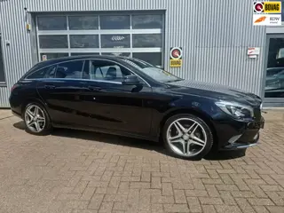Mercedes-Benz CLA-klasse Shooting Brake 180 6-Hand Trekhaak Xenon Navi 18 Inch