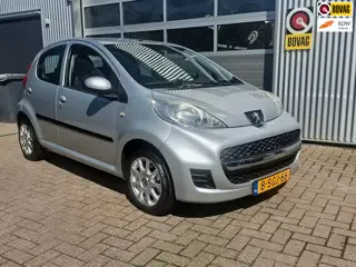 Peugeot 107 1.0-12V Urban Move Airco 5 Deurs Lichtmetalen velgen