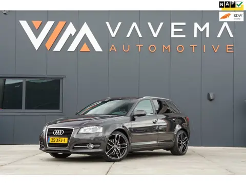 Audi A3 Sportback 1.4 TFSI Ambition Advance 2012 Automaat S-line Sportstoelen Xenon half leder Bluet