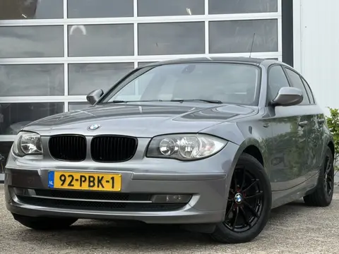 BMW 1-serie 116i Business Line 122pk | Airco automatisch | Elektrische ramen voor en achter | Isofix