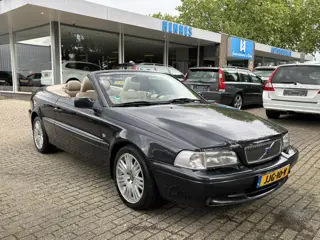 Volvo C70 Convertible 2.3 T5 240pk Luxury (bj 2000)