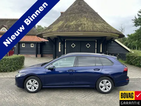 Volkswagen Golf Variant 1.0 eTSI Life Business Dig Dashbord Clima Cruise Pdc Trekhaak Nap