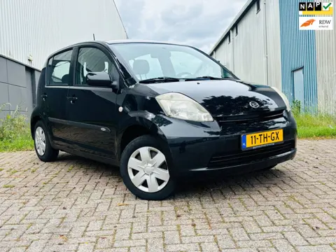 Daihatsu Sirion 2 1.0-12V Trend APK TOT 13-4-2027