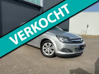 Opel Astra GTC 1.6 Temptation onderhouds historie compleet