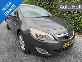 Opel Astra 1.4 Turbo Edition | Airco | Cruise Control | LMV | Elekt. Ramen | Trekhaak | Nieuwe APK!