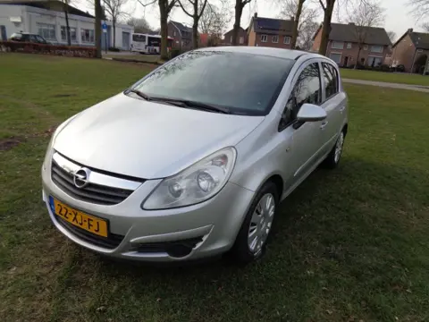 OPEL CORSA 4-2 -2027 a p k 