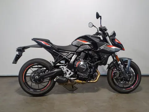 Suzuki GSX-8S (bj 2024)