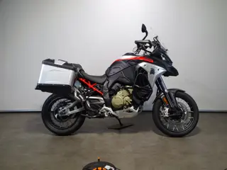 Ducati MULTISTRADA V4 RALLY FULL (bj 2025)