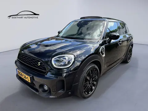 Mini Countryman 1.5 Cooper S E ALL4 / Pano / H-K / HUD / Elek stoel + Mem / Camera / Adap. Cruise