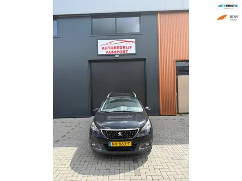Peugeot 2008 1.2 PureTech Blue Lion