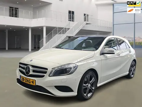Mercedes-Benz A-klasse 180 Ambition